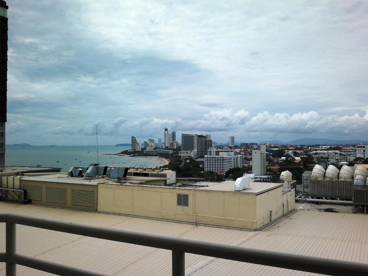 Joy Shop At View Talay 6 Apartment Pattaya Exterior photo