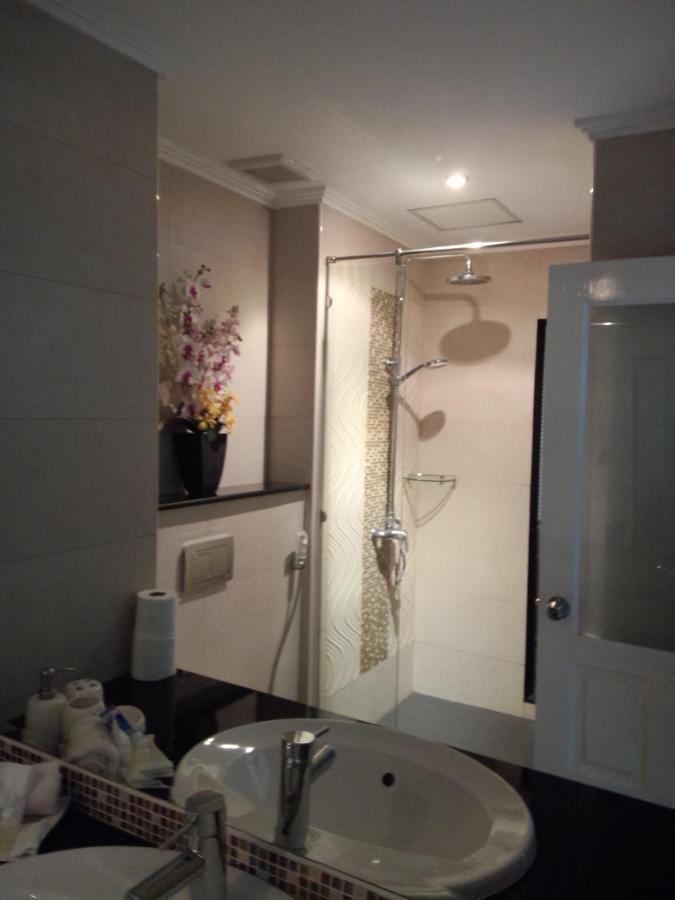 Joy Shop At View Talay 6 Apartment Pattaya Exterior photo