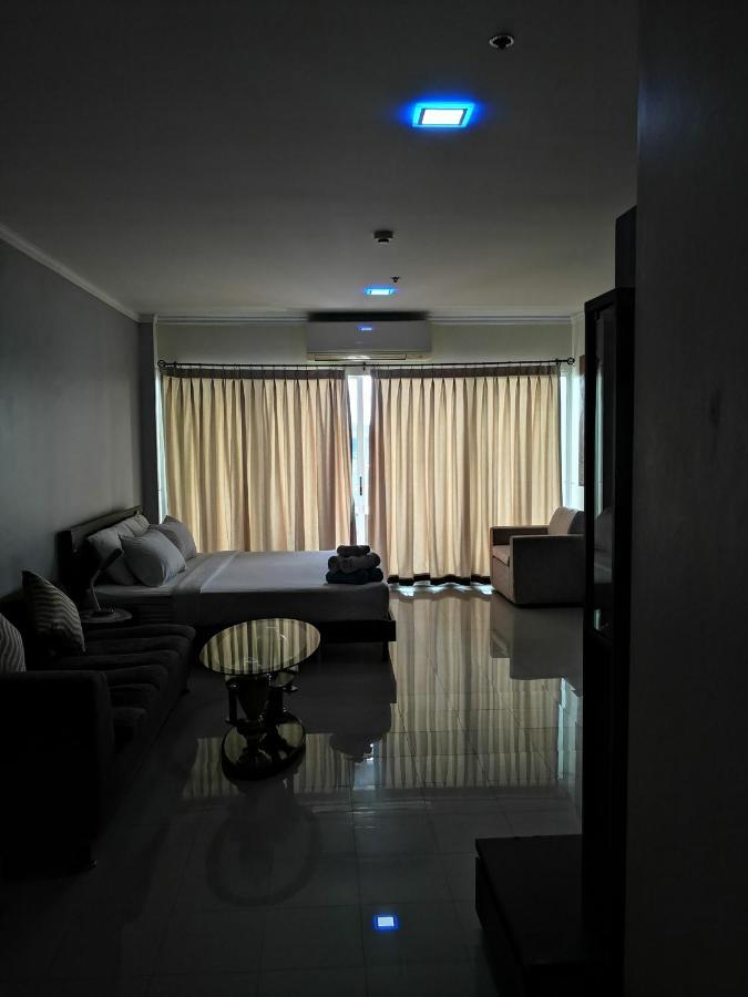 Joy Shop At View Talay 6 Apartment Pattaya Exterior photo