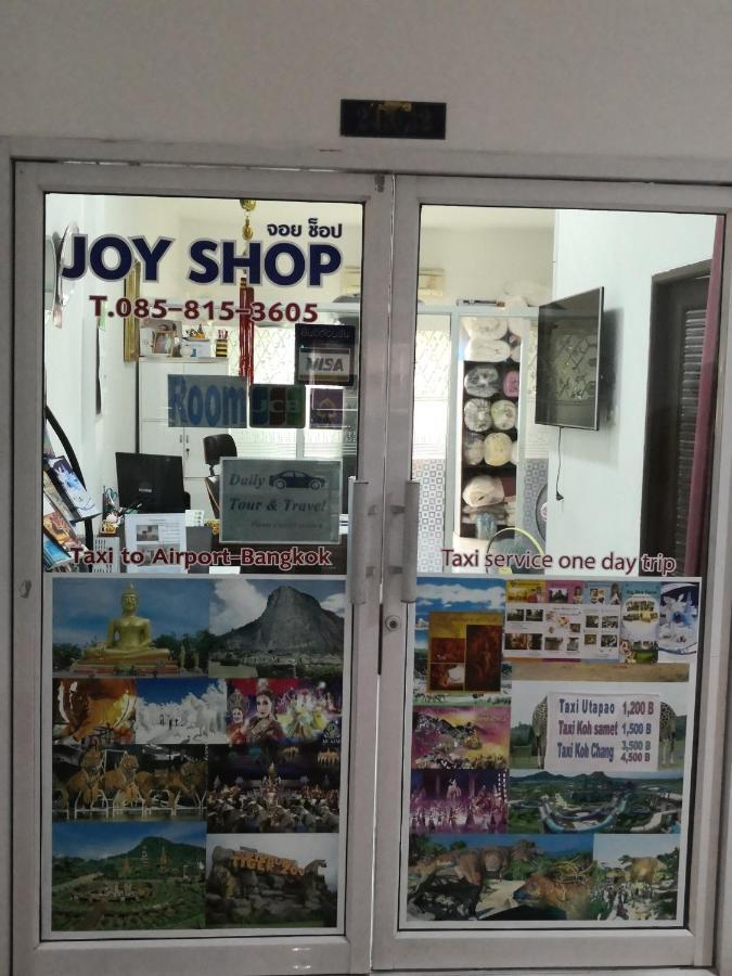 Joy Shop At View Talay 6 Apartment Pattaya Exterior photo