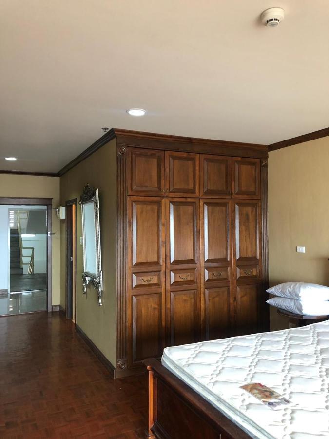 Joy Shop At View Talay 6 Apartment Pattaya Exterior photo